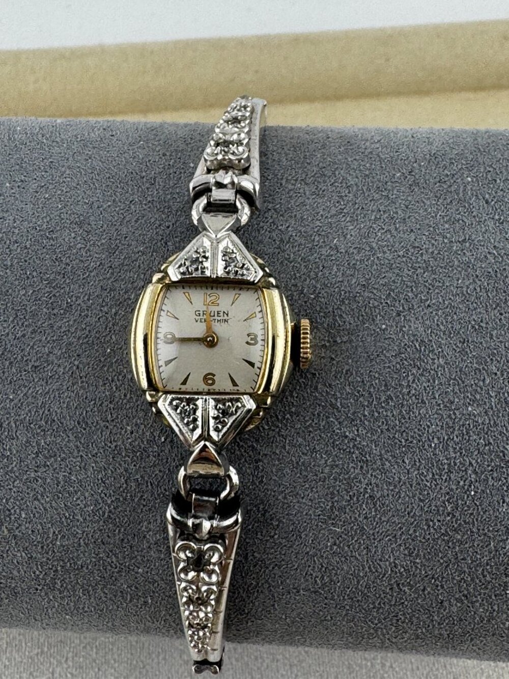 Vintage Gruen Veri-Thin 17 Jewel 1950's Ladies Diamond Watch 10K Gold Filled